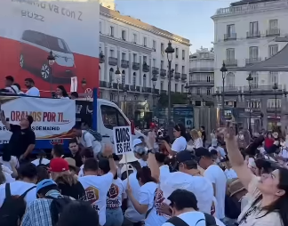 Multitud de cristianos llena las calles de Madrid para adorar a Dios y predicar a Jesús