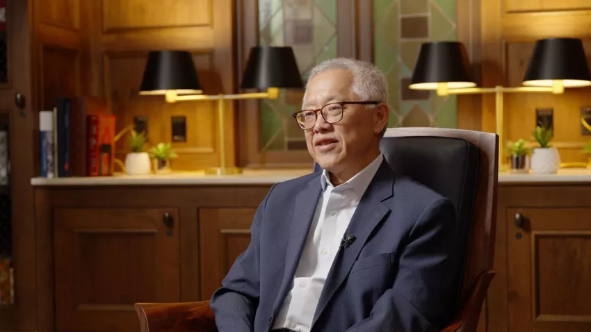 “La palabra de Dios me sostuvo”, dijo el pastor Ezra Jin sobre su cruel encarcelamiento en China