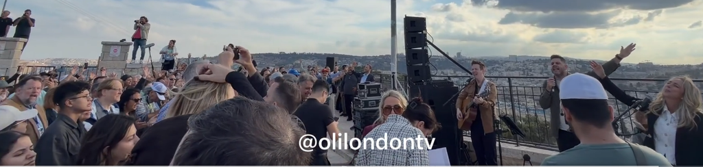 1000 pastores cristianos se reúnen en el Monte de los Olivos en Jerusalén para adorar a Jesús y alabar a Dios.